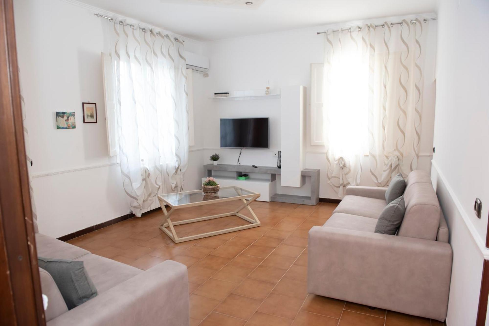 Tonia'S Mansion Villa บารี ภายนอก รูปภาพ
